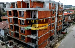 Тристаен апартамент в Кърджали, Веселчане