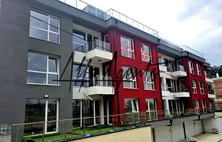 Тристаен апартамент във Варна, Виница