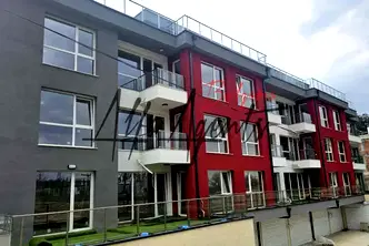 Тристаен апартамент във Варна, Виница