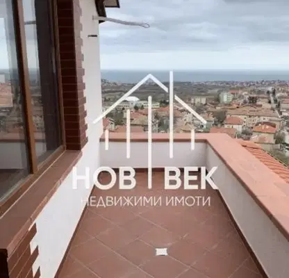 Снимка 3 — Тристаен апартамент във Варна, Виница