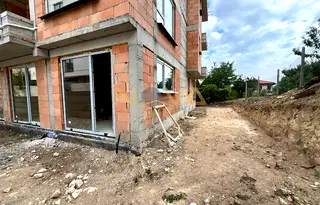 Тристаен апартамент във Варна, Виница