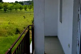 Тристаен апартамент във Варна, Виница