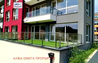 Тристаен апартамент във Варна, Виница
