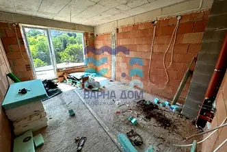 Тристаен апартамент във Варна, Виница