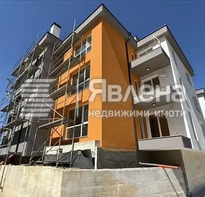 Снимка 5 — Тристаен апартамент във Варна, Виница
