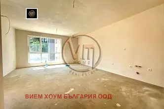 Тристаен апартамент във Варна, Виница