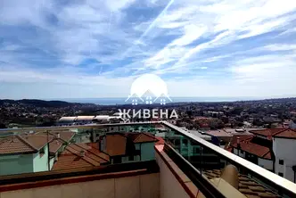 Тристаен апартамент във Варна, Виница