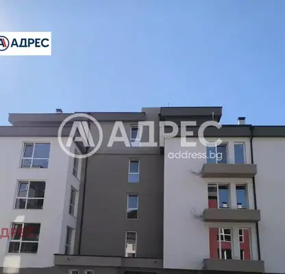 Снимка 3 — Тристаен апартамент във Варна, Виница