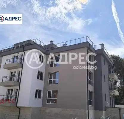 Снимка 5 — Тристаен апартамент с тераса във Виница, Варна