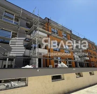 Снимка 4 — Тристаен апартамент във Варна, Виница