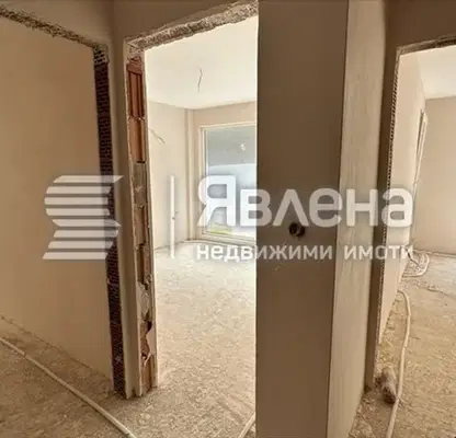 Снимка 2 — Тристаен апартамент във Варна, Виница