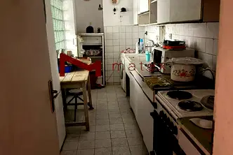 Тристаен апартамент във Варна, ВИНС-Червен площад
