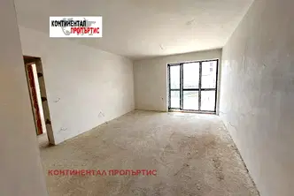 Тристаен апартамент в София, Витоша