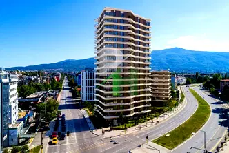 Тристаен апартамент в София, Витоша