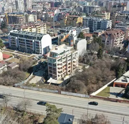Снимка 2 — Тристаен апартамент в София, Витоша