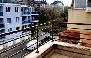 Тристаен апартамент с две тераси във Витоша, София
