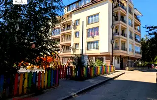 Тристаен апартамент в София, Витоша