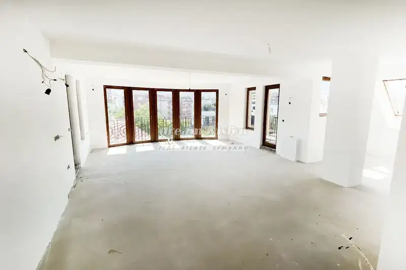 3-bedroom apartment in Sofiya, Vitosha
