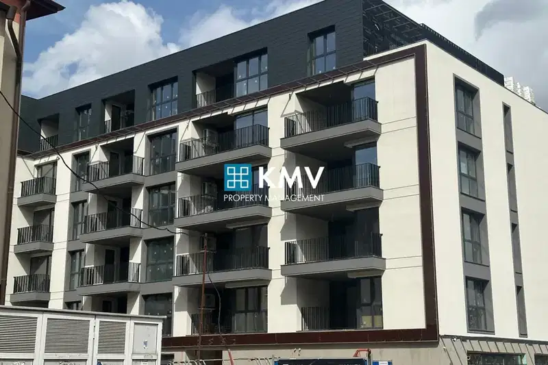Тристаен апартамент в София, Витоша