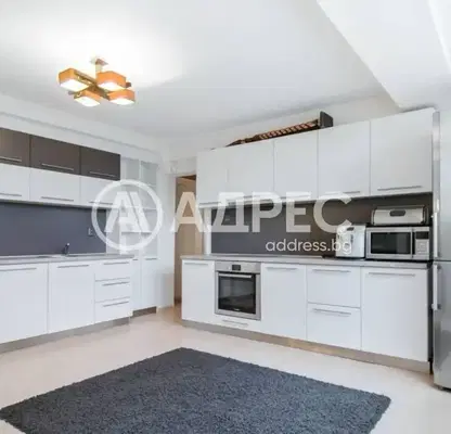 Снимка 2 — Тристаен апартамент 168 кв.м в кв. Витоша, София с тераса