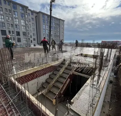 Снимка 2 — Тристаен апартамент във Варна, Владислав Варненчик 1
