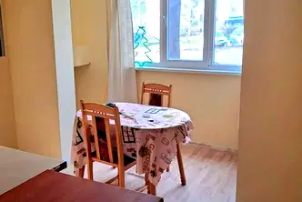 Тристаен апартамент във Варна, Владислав Варненчик 1
