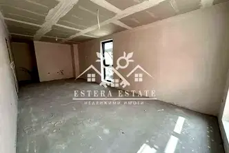 Тристаен апартамент в Шумен, Военно училище