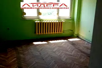 Тристаен апартамент в Пловдив, Въстанически