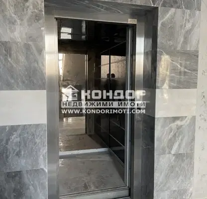 Photo 2 — 3-bedroom apartment in Plovdiv, Vystanicheski