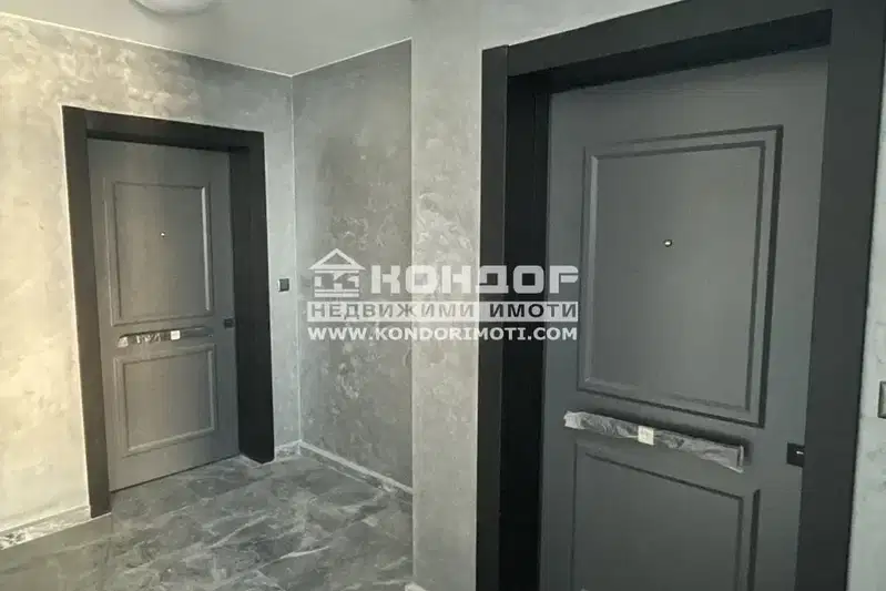 3-bedroom apartment in Plovdiv, Vystanicheski
