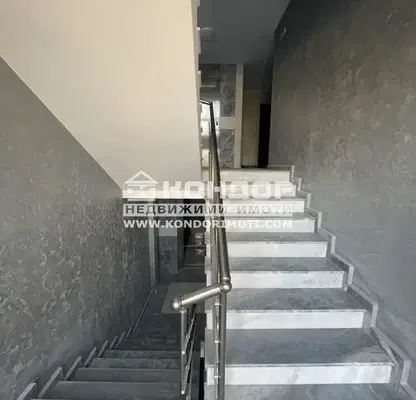 Photo 4 — 3-bedroom apartment in Plovdiv, Vystanicheski