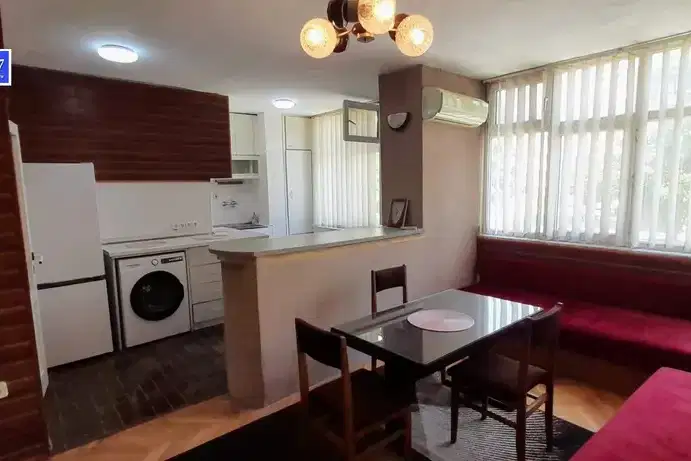 3-bedroom apartment in Plovdiv, Vystanicheski