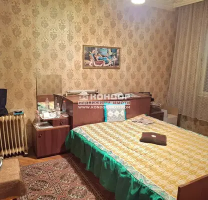 Снимка 3 — Тристаен апартамент в Пловдив, Въстанически