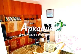Тристаен апартамент в Пловдив, Въстанически