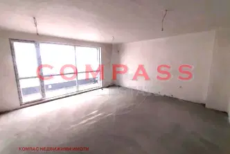 Тристаен апартамент във Варна, Възраждане 1