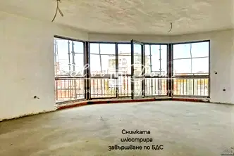 Тристаен апартамент във Варна, Възраждане 1