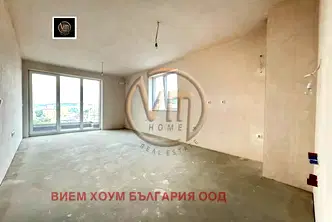 Тристаен апартамент във Варна, Възраждане 1
