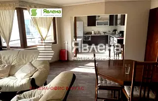 Тристаен апартамент в Бургас, Възраждане