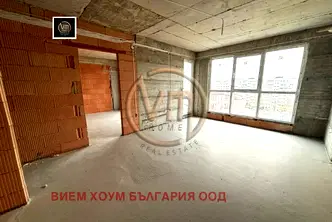 Тристаен апартамент във Варна, Възраждане 2