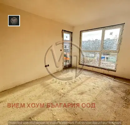 Снимка 4 — Тристаен апартамент във Варна, Възраждане 2