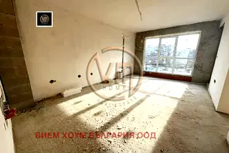 Тристаен апартамент във Варна, Възраждане 2