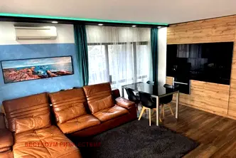 Тристаен апартамент във Варна, Възраждане 3