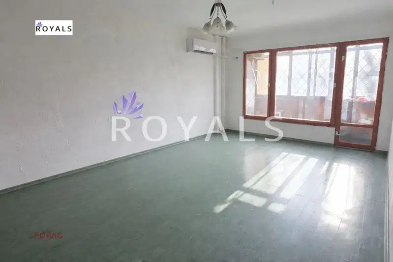 Тристаен апартамент във Варна, Възраждане 3