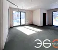 Снимка 4 — Тристаен апартамент във Варна, Възраждане 3