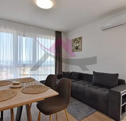 Photo 4 — 3-bedroom apartment in Varna, Vyzrajdane 3
