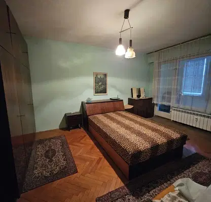Снимка 4 — Тристаен апартамент в Русе, Възраждане