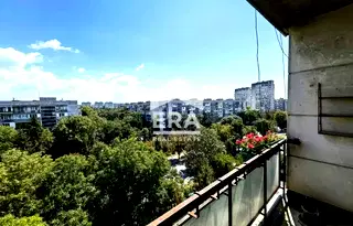 Тристаен апартамент в Русе, Възраждане
