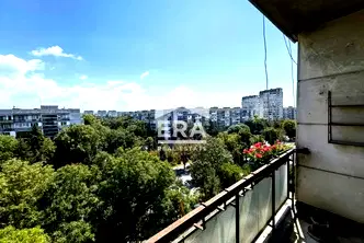Тристаен апартамент в Русе, Възраждане