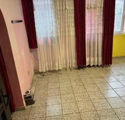 Снимка 3 — Тристаен апартамент в Бургас, Възраждане