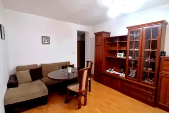 Тристаен апартамент в Бургас, Възраждане